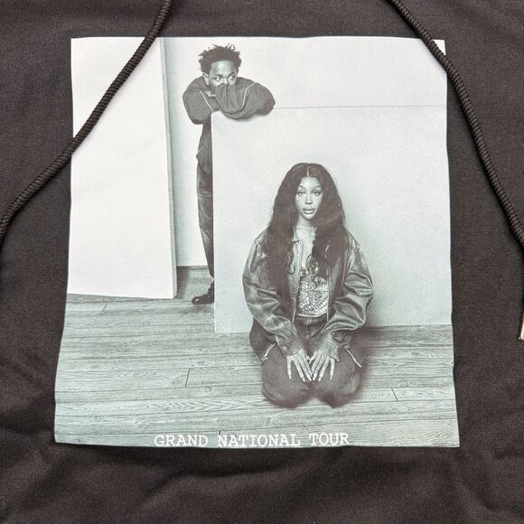 ✅Womens L Black Graphic Hoodie Kendrick Lamar & SZA Grand National Tour 2025 - Picture 4 of 10